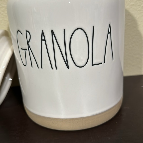 Rae Dunn White and Tan Granola Jar - Picture 3 of 7